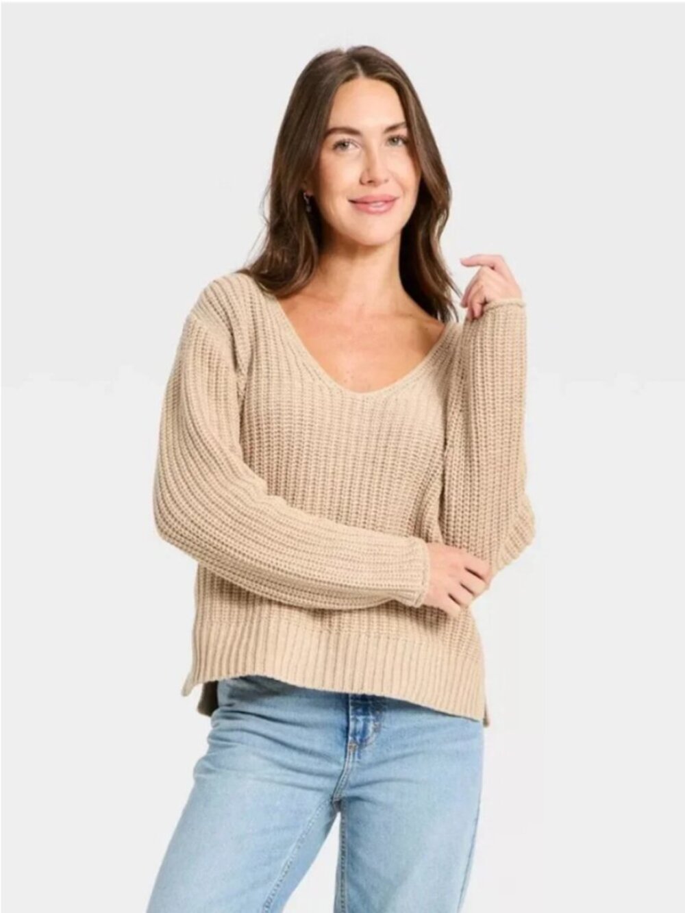 Women's Wide V-Neck Pullover Sweater - Universal Thread Oatmeal M